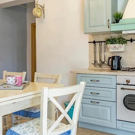 Amazing Apartment In Pula With Wifi * Pula