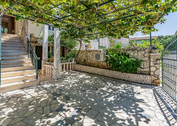 Amazing Apartment In Pula With Wifi Apartment