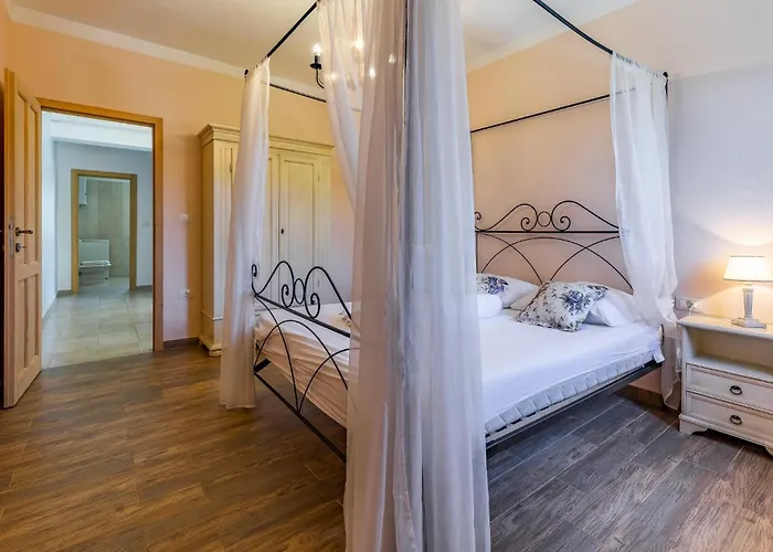 Apartment Amazing Apartment In Pula With Wifi *